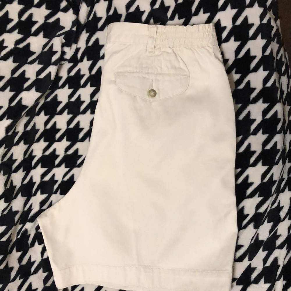 Ladies Disney Front Pleated Walking Shorts - Picture 5 of 9